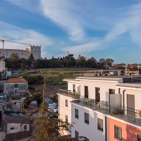 Premium Flat At Ajuda/belem With Balcony, Parking! Daire