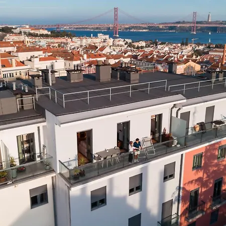 Daire Premium Flat At Ajuda/belem With Balcony, Parking! *