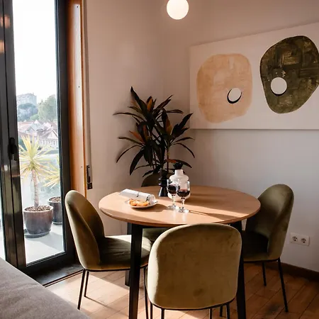 Daire Premium Flat At Ajuda/belem With Balcony, Parking!