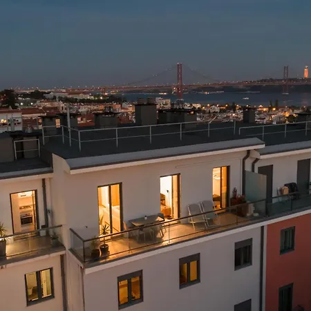 Premium Flat At Ajuda/belem With Balcony, Parking! Apartamento Lisboa