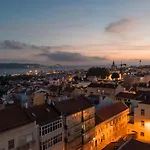 Premium Flat At Ajuda/belém With Balcony, Parking! Appartement Lisboa
