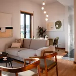 Premium Flat At Ajuda/belém With Balcony, Parking!