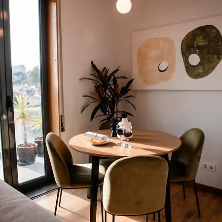 Premium Flat At Ajuda/belém With Balcony, Parking!